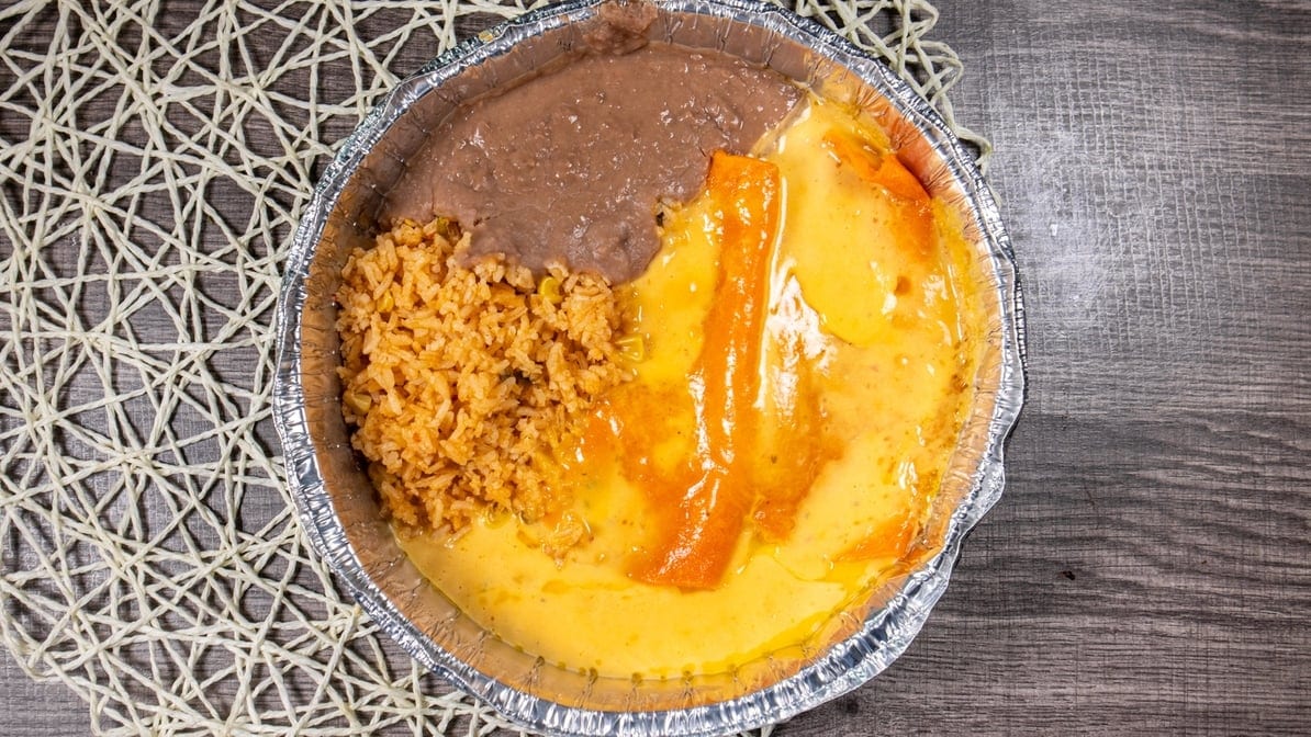 Chile Con Queso Enchilada Plate.