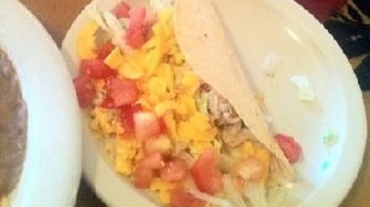 Vegetarian Chalupa Plate.